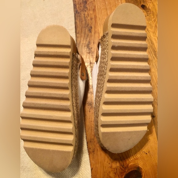 Cushion Sage Hi Shoe For Women size 8. NWOT - Picture 6 of 6